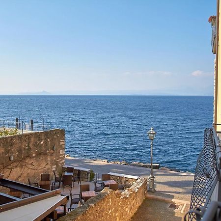 Apartmentsgarda - Residenza Dei Navigatori توري ديل بيناكو المظهر الخارجي الصورة