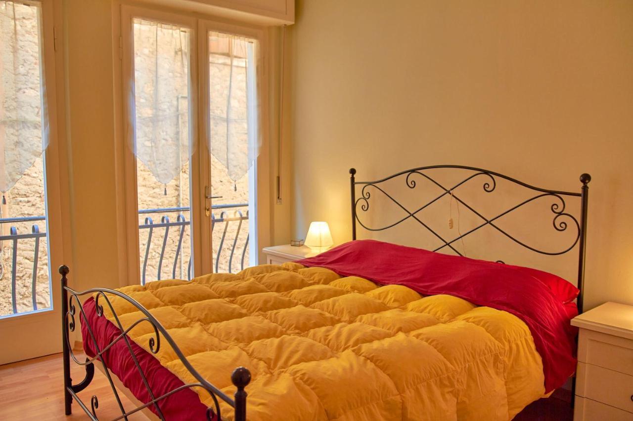 Apartmentsgarda - Residenza Dei Navigatori توري ديل بيناكو المظهر الخارجي الصورة