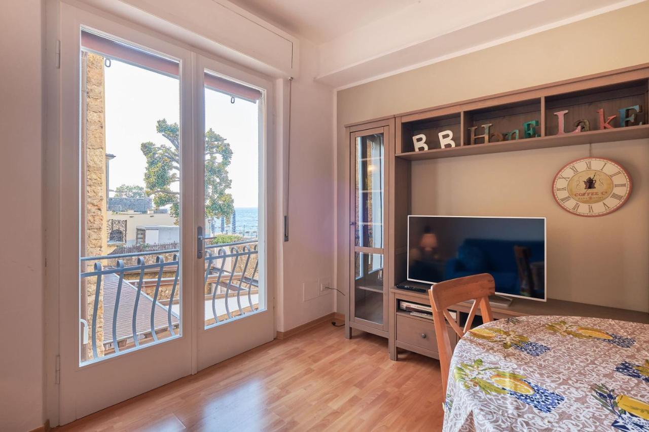Apartmentsgarda - Residenza Dei Navigatori توري ديل بيناكو المظهر الخارجي الصورة