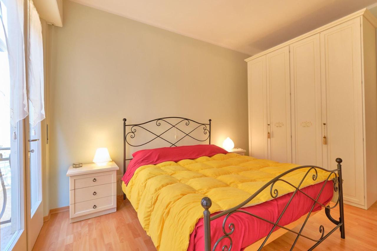 Apartmentsgarda - Residenza Dei Navigatori توري ديل بيناكو المظهر الخارجي الصورة