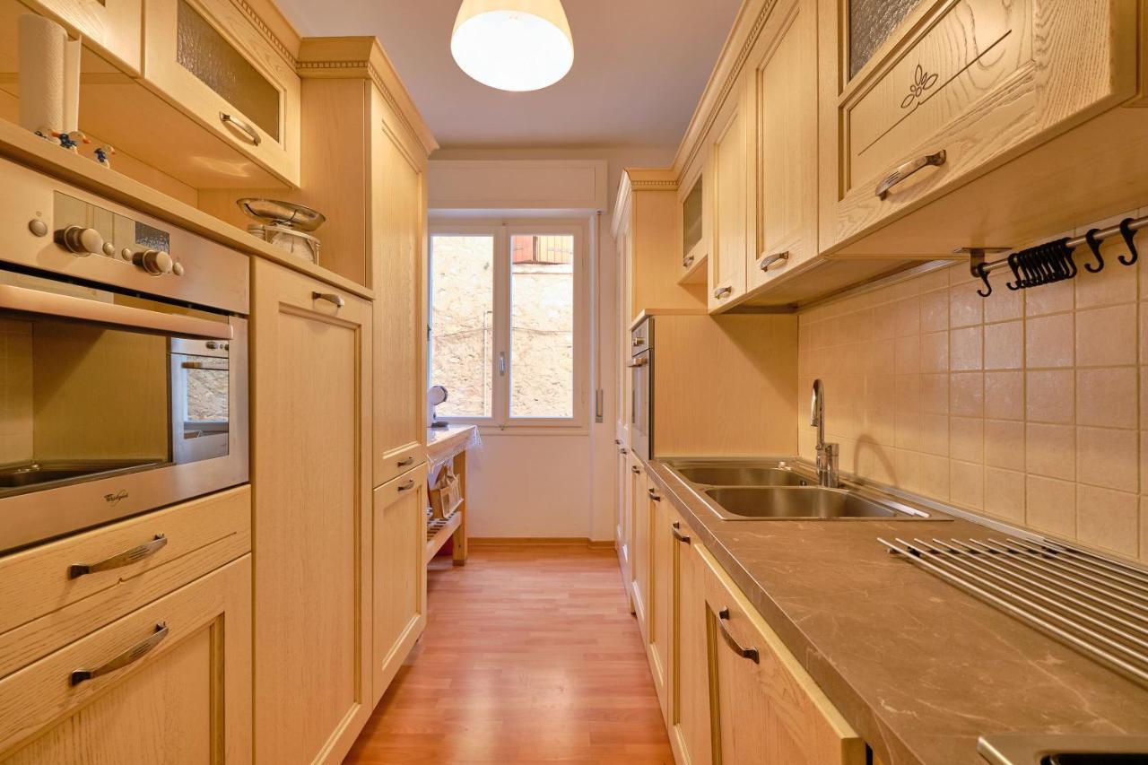 Apartmentsgarda - Residenza Dei Navigatori توري ديل بيناكو المظهر الخارجي الصورة